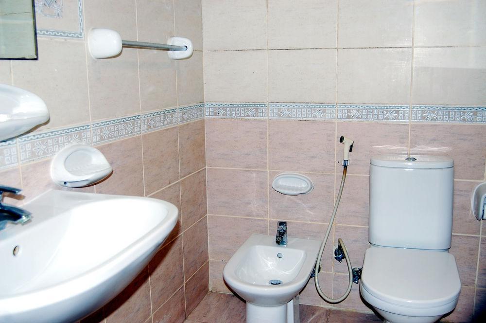 Al Ferdous Hotel Apartment Sharjah Eksteriør billede